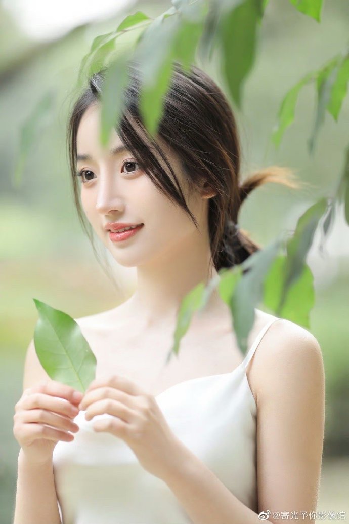马秋元首部古装剧《雀骨》演绎悲情，诠释人性挣扎